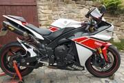 YAMAHA YZF-R1 50th Anniversary edition Mint Condition Full Akrapovic Exhaust